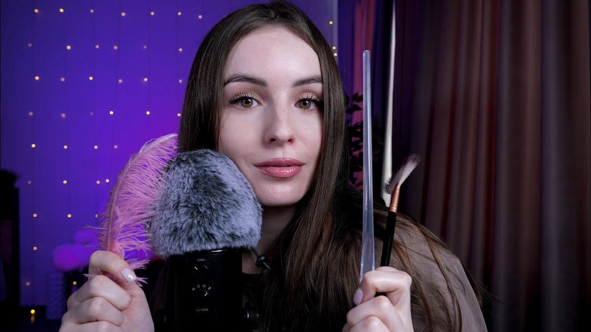 ASMR Face Tracing That Feels So Good 💞⬇️
youtu.be/hgYuaXZ0PVQ