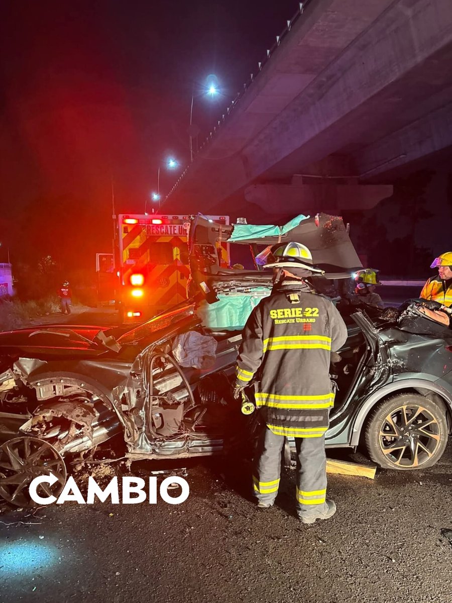 Diario_Cambio's tweet photo. ⚠️¡Lamentable!

El conductor de un vehículo Cupra murió prensado luego de perder el control de su unidad e impactarse contra las barras de contención en la lateral de la autopista México -Puebla, a la altura de San Felipe Hueyotlipan

#diariocambio #Puebla https://t.co/xUuHgrFzNF