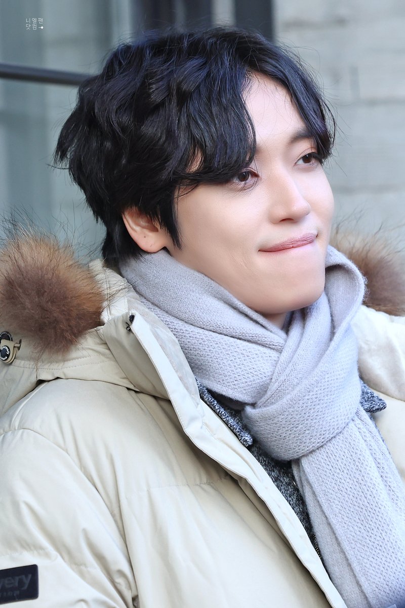 니엘팬닷컴 tweet media