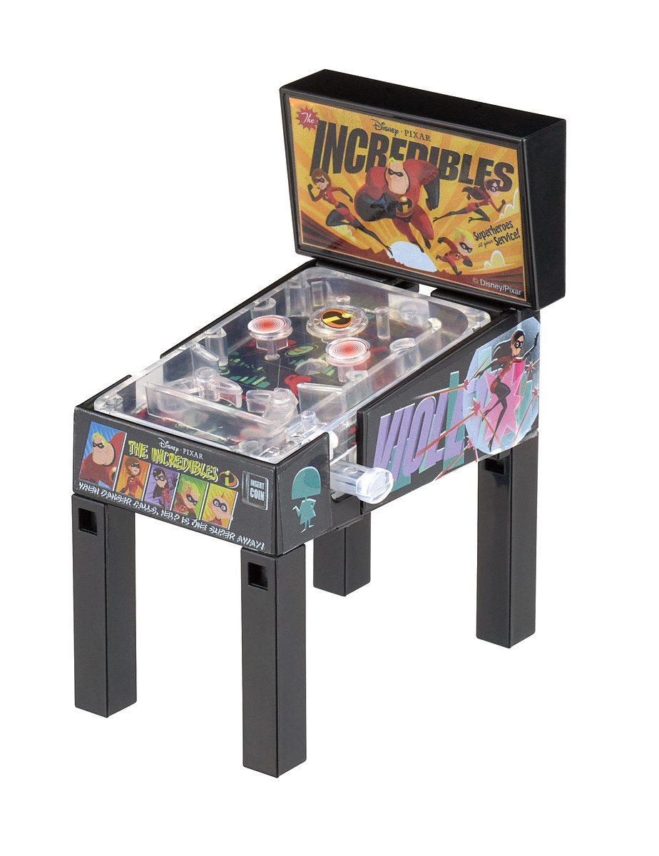 盤面のボールを弾いて遊べる！ ガチャ「ピクサーキャラクター ピン