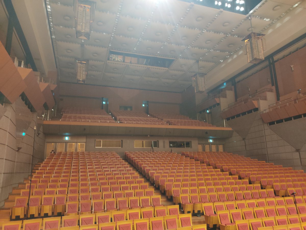 自宅に帰るまでが演奏会、ということでなんとか今日中に無事帰ってこれました。
カエリヤマ・メモリアルコンサート、カエリヤマを弾きたい奏者のみが集まっている演奏会ということで、演奏が激熱でした。ほんと、楽しませていただきました。
またいつか、"meets"でも二章とかやりたいです。