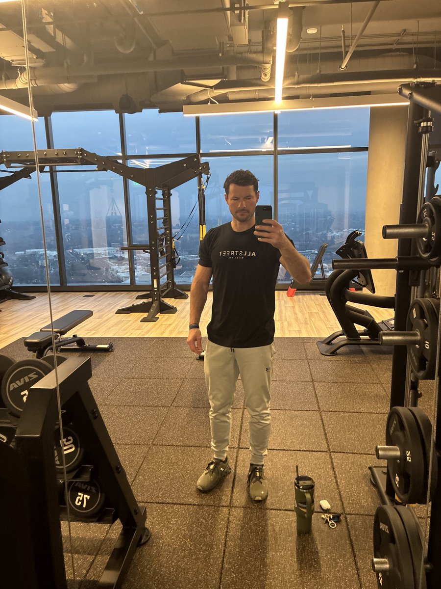 mattymclain's tweet photo. I paid $5,000 for this t shirt. 
And it was worth every penny. @TKopelman https://t.co/CeYubh8ajw