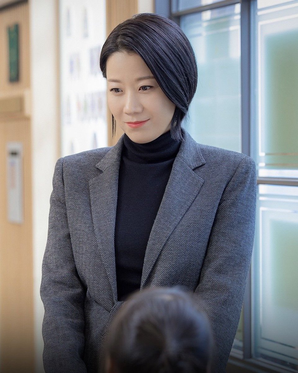 김스큐 tweet media