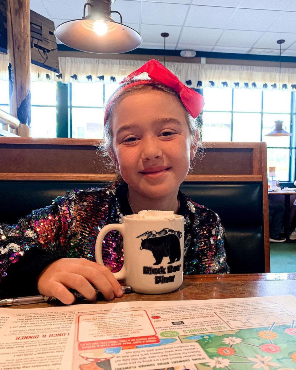 BlackBearDiner's tweet image. Just sippin’ away on Hot Chocolate Day. Tag us in your hot chocolate pics to continue the celebration. 

#HotChocolateDay #NationalHotChocolateDay