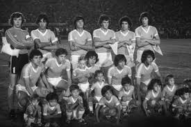 jptaborda74's tweet photo. 📅 31 de enero de 1979 🇺🇾⚽
Se cumplen 47 años del título de Uruguay en el Sudamericano Juvenil de Plata 🏆. 
Una campaña inolvidable que se cerró con triunfo 2-1 ante Paraguay 💙🤍💛
#UnaVueltaPorElPasado https://t.co/CcKGfQidnX