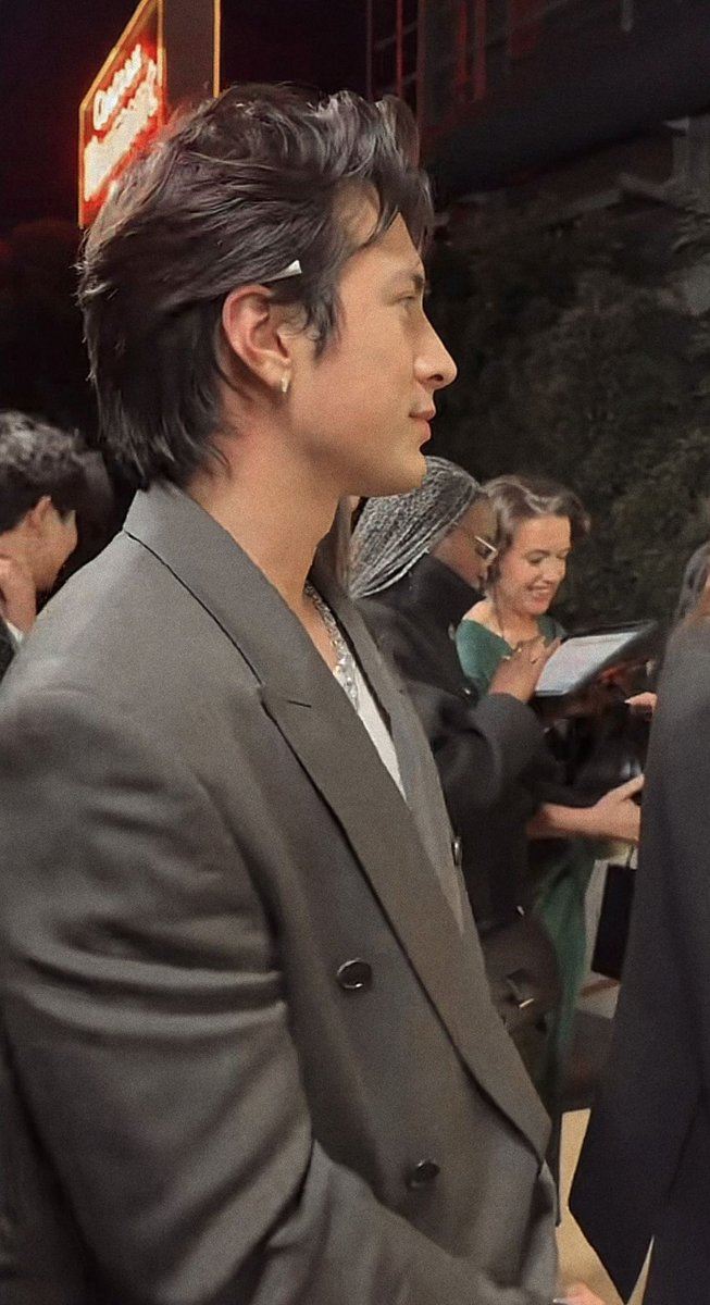 rczanov's tweet image. the cigarette behind his ear makes me feel #things