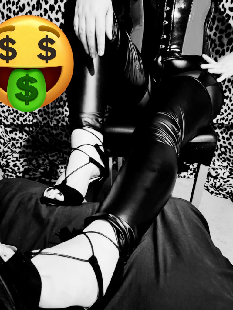 Queen FaeV tweet media