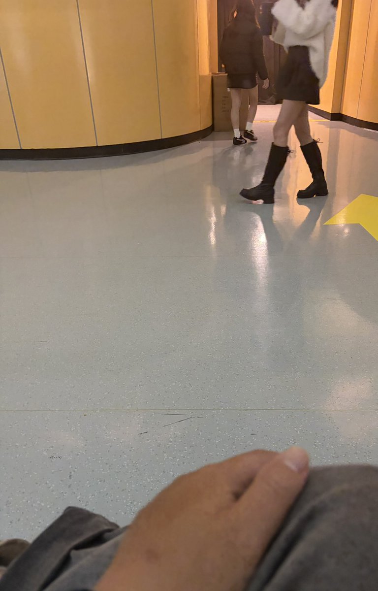 a2813896's tweet photo. 拍一下 https://t.co/mY149V9Pdn