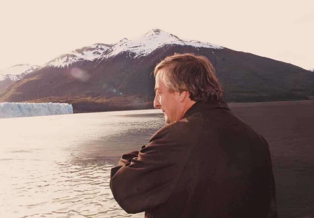 "Somos Peronistas, nos dicen Kirchneristas para bajarnos el precio". 

Néstor Kirchner 🇦🇷