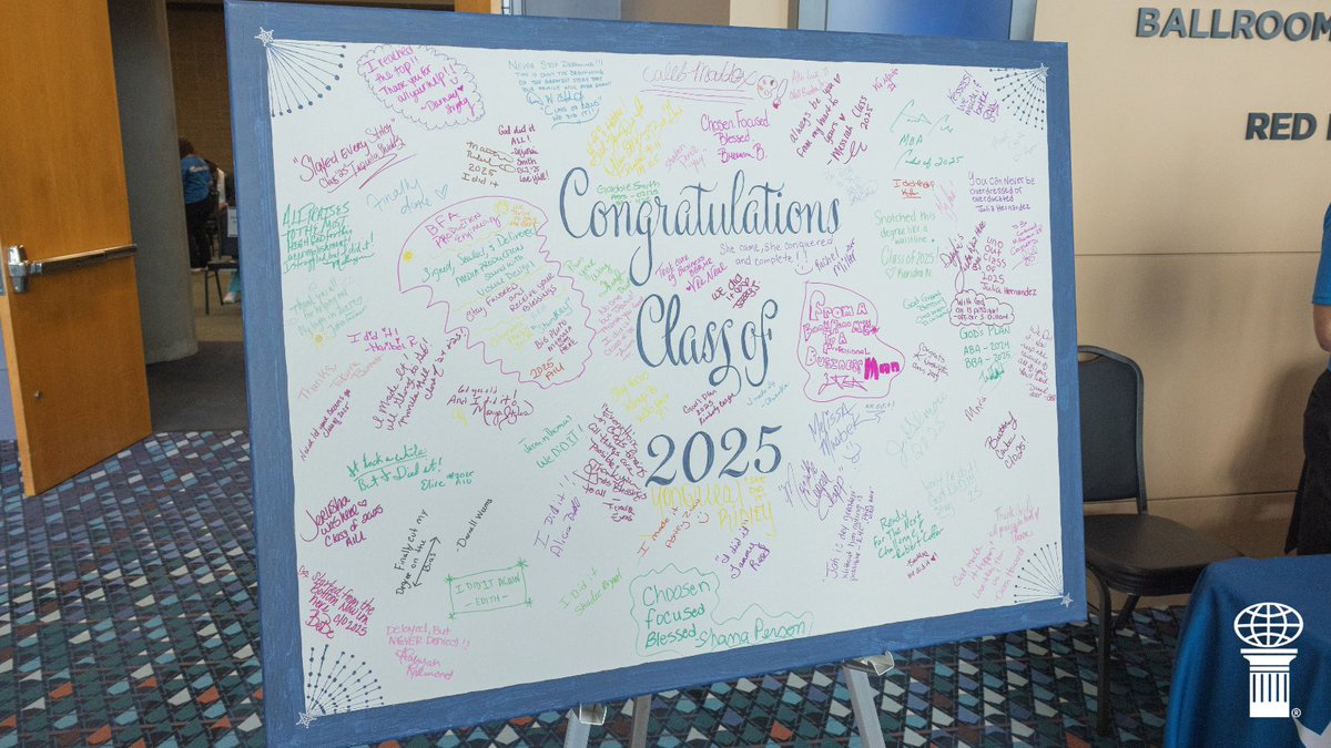 AIUniv's tweet image. We’re live! Celebrating AIU's 2025 graduates! 🎓 #AIUgrad

onlinexperiences.com/Launch/QReg/Sh…