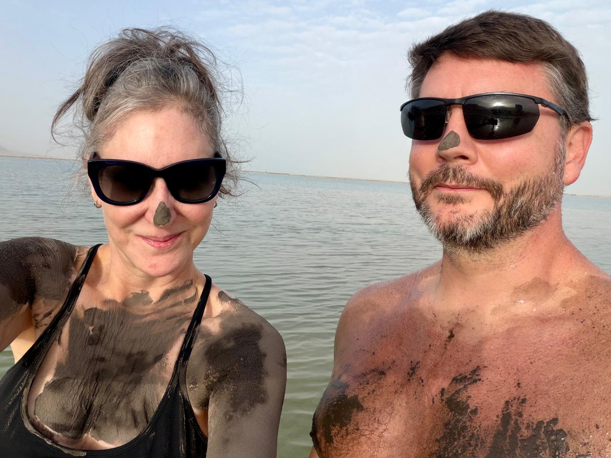 ConceptualJames's tweet image. Full Dead Sea experience with @PamelaParesky, mud, salt, life.