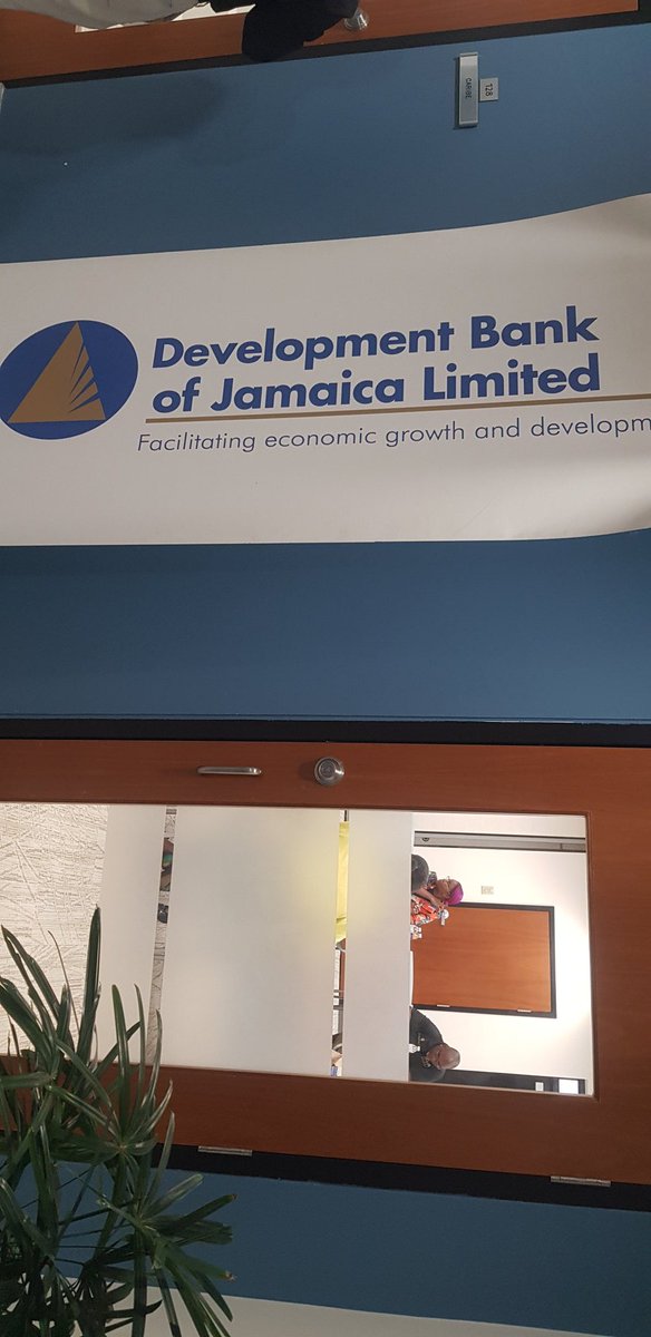 YouthEntrep01's tweet photo. The session aims to bring together business leaders like you, who would have participated in an accelerator program in 2022/23. This program was financed by the Development Bank of Jamaica, and we would like to connect your firm with similar firms. https://t.co/NNSfKLffdD