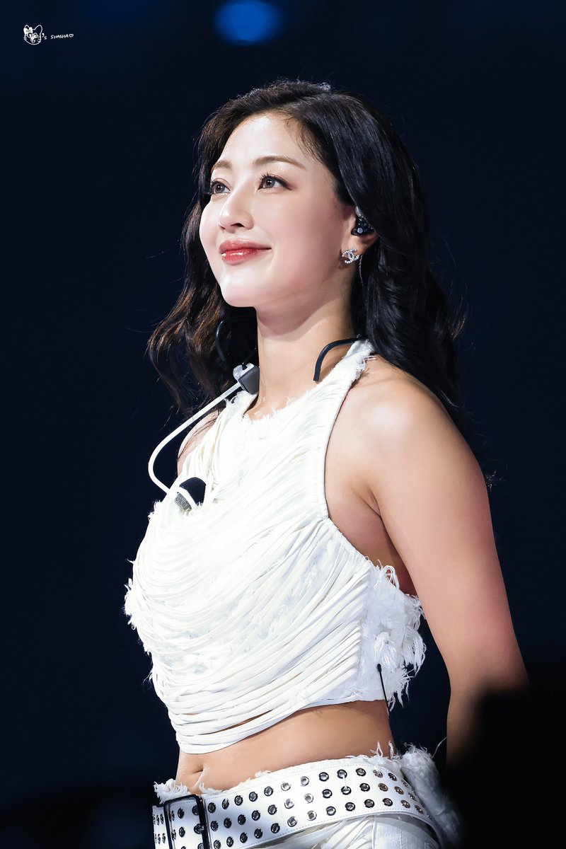 KCl ฅ^•ﻌ•^ฅ tweet media