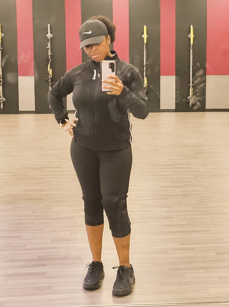 MissP_MaizedOut's tweet image. Gym #2. Outfit change.🥰 #SuperSaturday 🤎💪🏾🥰🔥