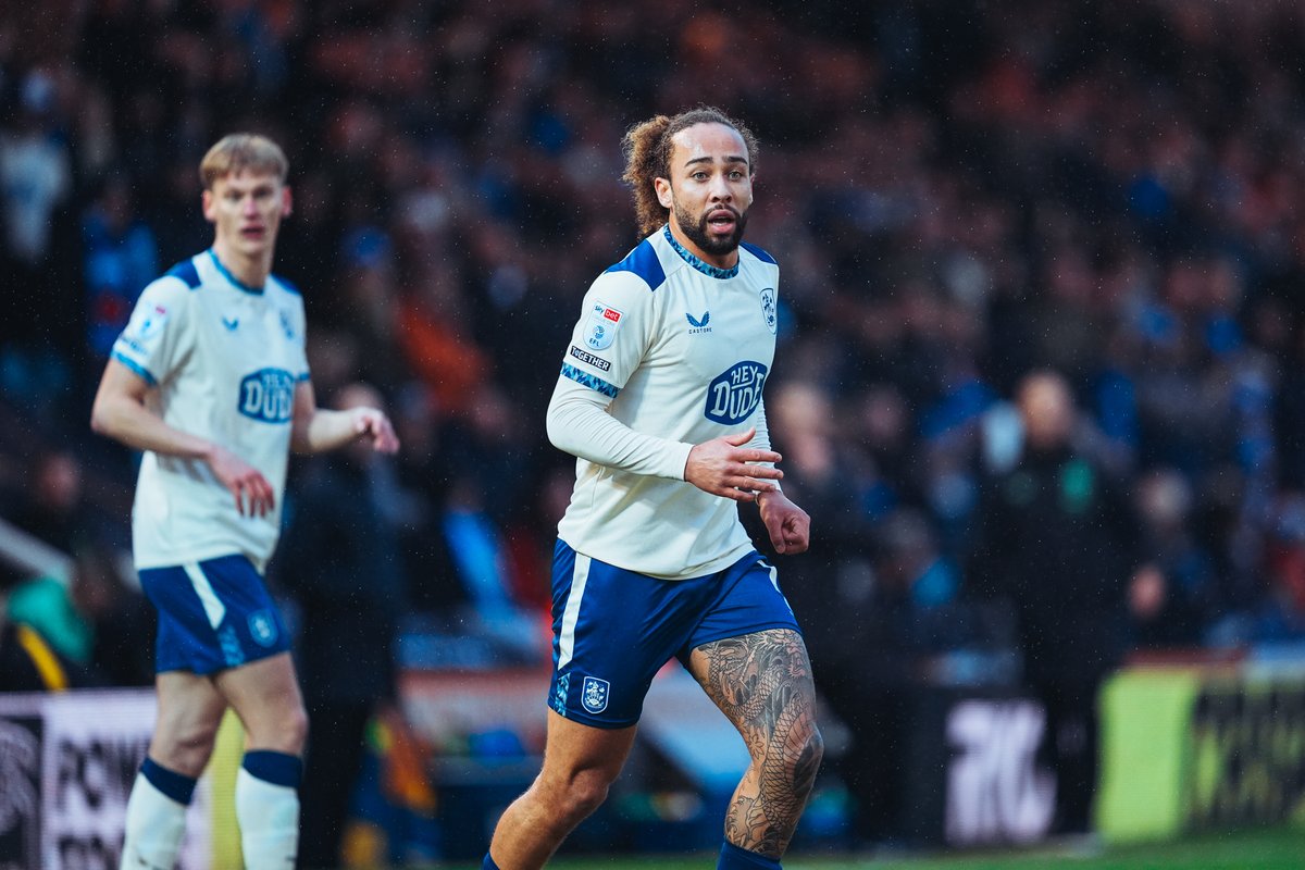 Huddersfield Town tweet media