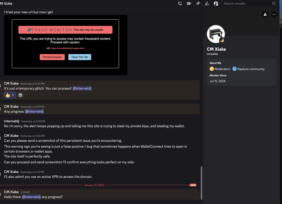 FraudMon's tweet image. I love baiting crypto scammers on @raydium discord.  They keep sending me new sites and we keep taking them down.