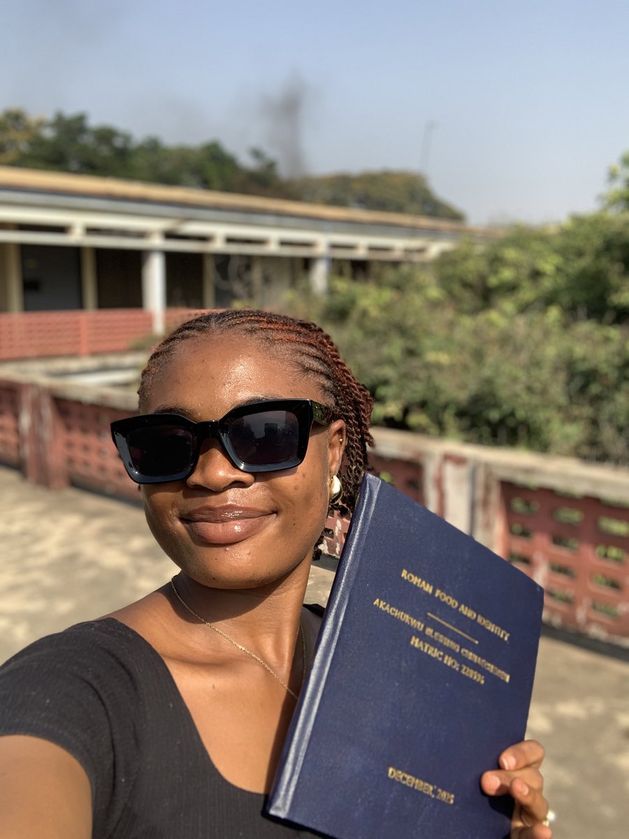 itsVieve_'s tweet photo. Completing my Bachelor of Arts degree in Classics at the University of Ibadan, consistency and grace truly pay off. 
I received the Asherkine Tech scholarship in partnership with @TechSphereAcad to study Product Design (UI/UX). Grateful to God and everyone who supported me✨❤️. https://t.co/OiKSQ7lXb2