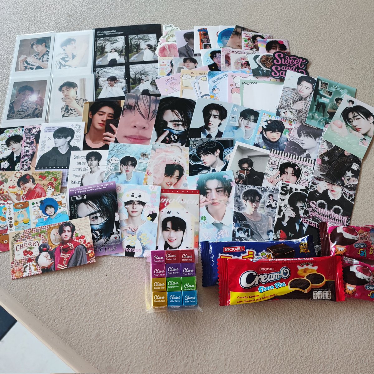 JaridaParnprom's tweet photo. ได้รับของแล้วนะคะแถมของแถมมาให้เยอะมากๆเลยขอบคุณนะคะผักบุ้ง🙏🤍#กอวผักบุ้ง https://t.co/5cq42Sg9eQ