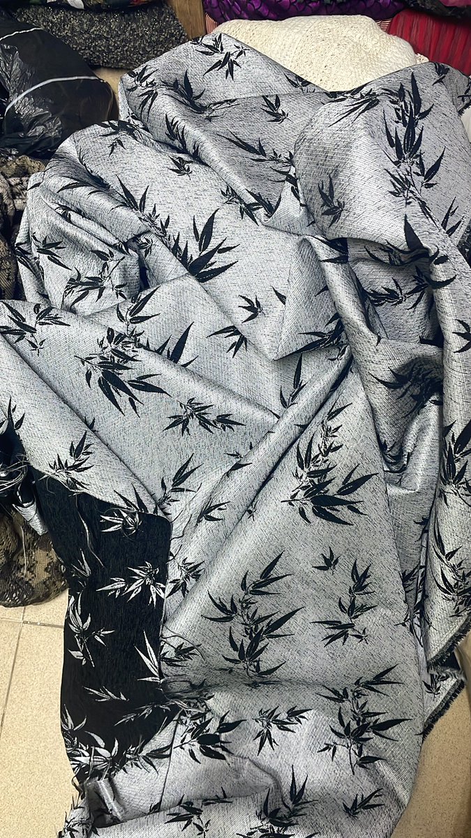 Shirt plug in sango ota tweet media