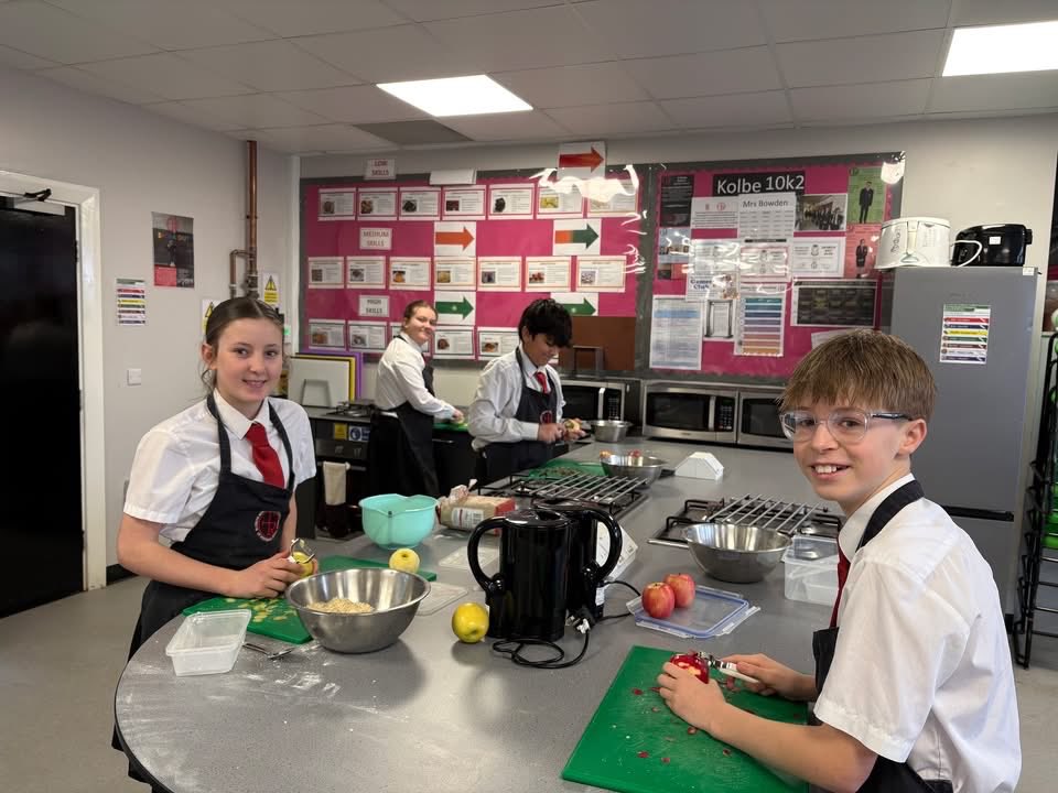 St Oscar Romero Catholic School tweet media