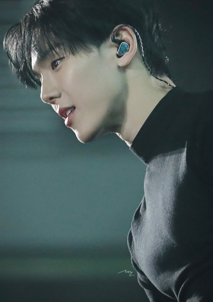 shownu_leader's tweet image. 260131 THE X : NEXUS 중콘 사첵
#셔누 #MONSTAX