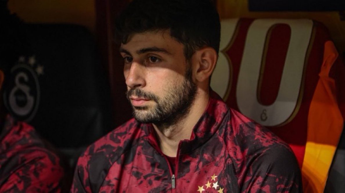 Rapid Wien, Yusuf Demir'le ilgileniyor. Şu an için yapılmış bir resmi teklif yok. Ayrıca oyuncuya Portekiz ve İtalya’dan da ilgi bulunuyor. (Sky Sport Austria)