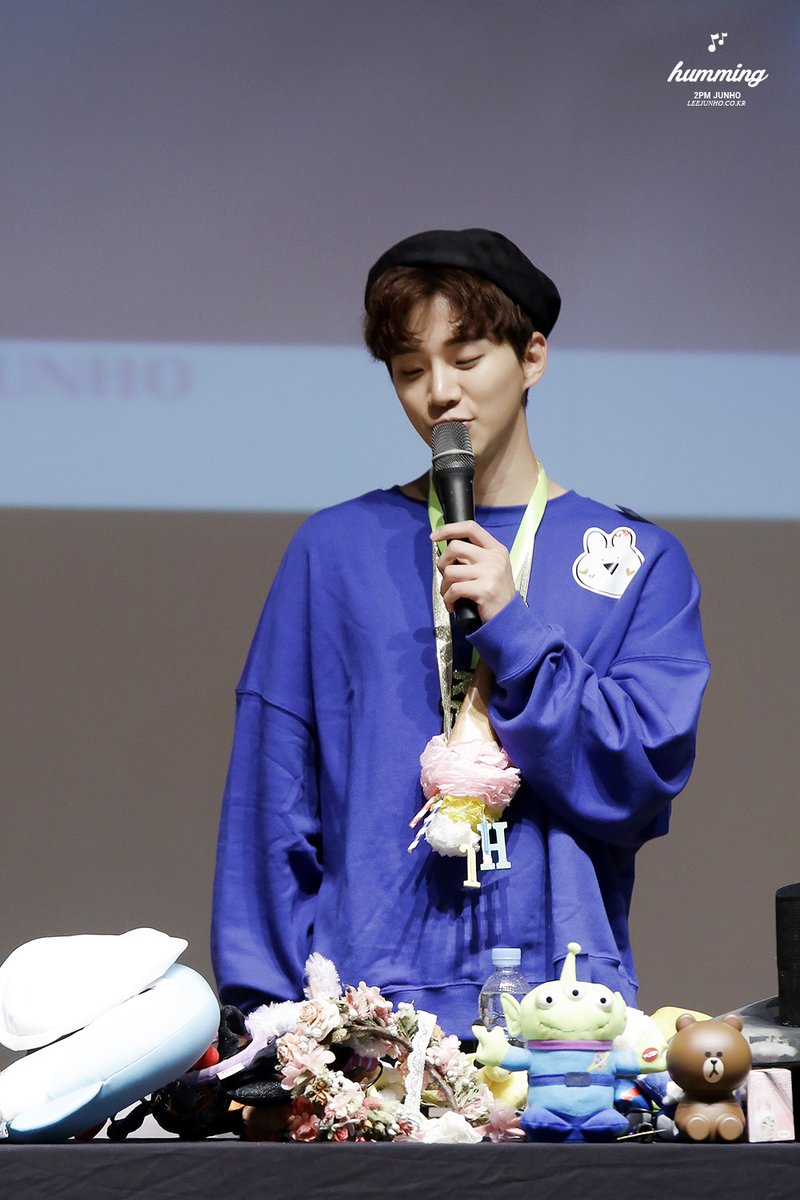 astro__0's tweet photo. 170924 서울역팬싸인회 https://t.co/ciPSDTAqsY