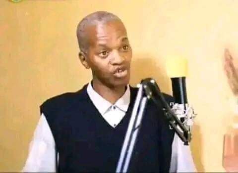 mlindo777's tweet photo. @KabeloMohlah02 Lapho bafuna 1 driver 😭 https://t.co/NrszQDCVge