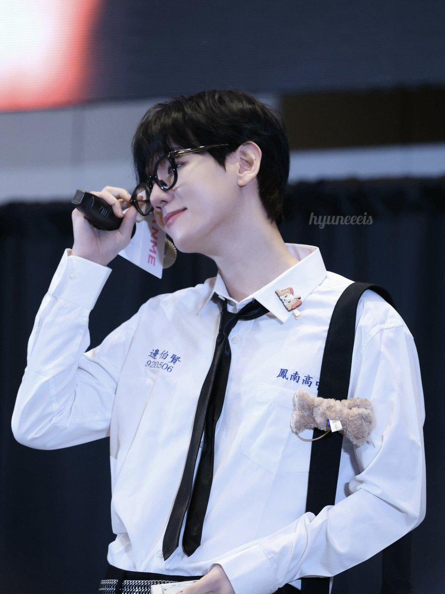 260131 대만 팬싸
변쯔웨이✔️
#BAEKHYUN  #백현 #ベッキョン #伯賢