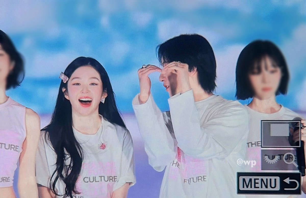 260131 슴콘 후쿠오카
너무아랑스러운조합..💓
#런쥔 #RENJUN #아이린
#NCTDREAM #NCT #레드벨벳