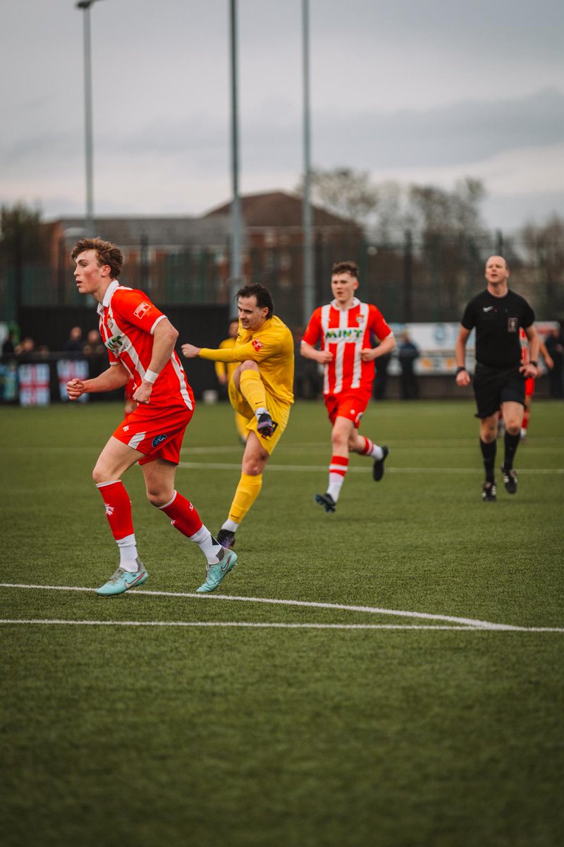 Harborough Town FC 🐝 tweet media