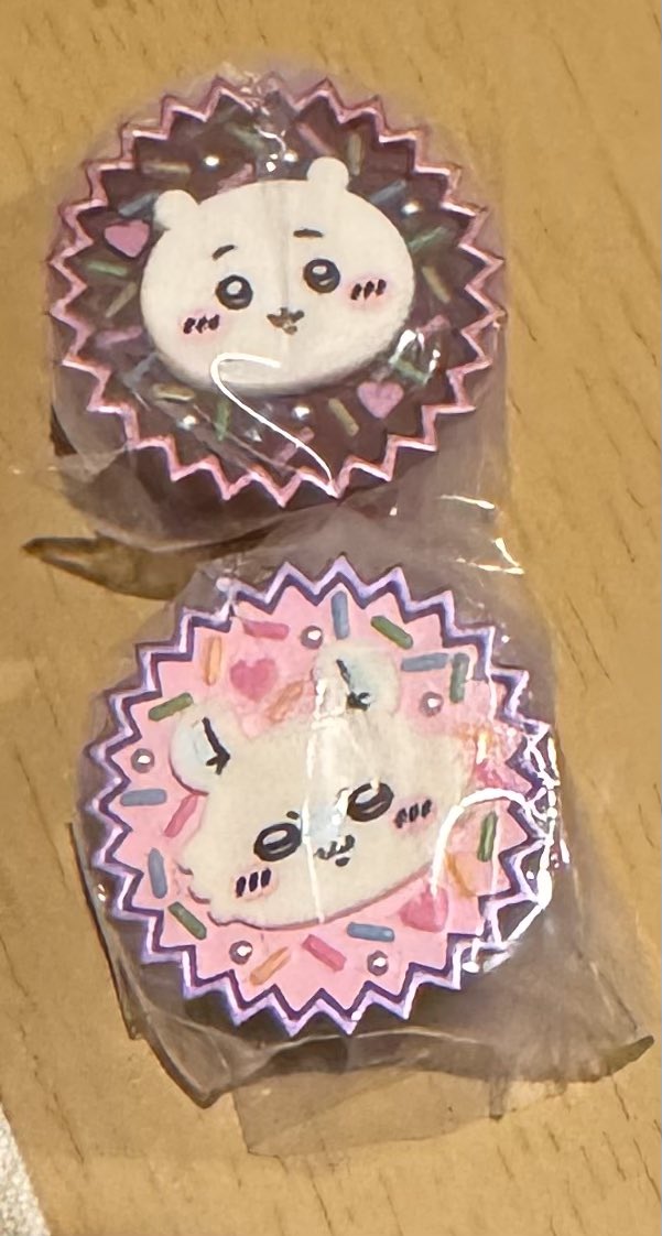 __Usak0__'s tweet photo. ちいかわ  交換 手作りおやつチャーム 
平成女児チョコ 

譲：ちいかわ1　モモンガ1

求：ラッコ1　ハチワレ1

都内交換希望です！または郵送
2:2で交換していただける方希望です。
お気軽にお声かけください！ https://t.co/Ze5hnmPUFM