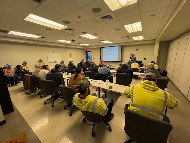 Nashville Electric Service tweet media