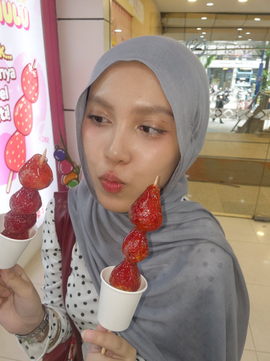 mars suspicious thing tweet media