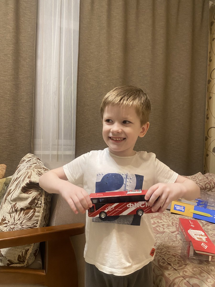 министр подстаканник tweet media