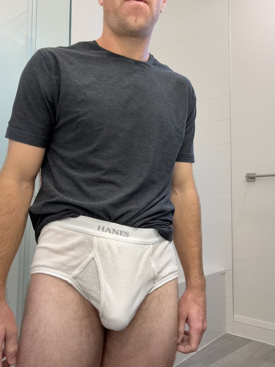 ThomWhite34 tweet media