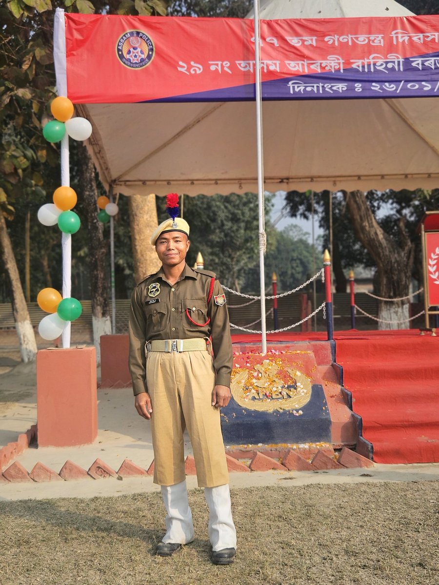 NarahPintu's tweet photo. 🇮🇳��️

#AssamPolice https://t.co/PQJeOpWgyE