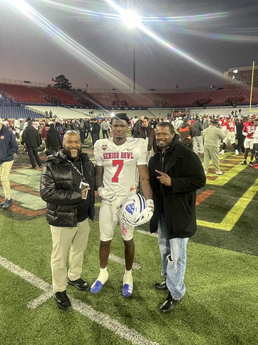 Dell McGee tweet media