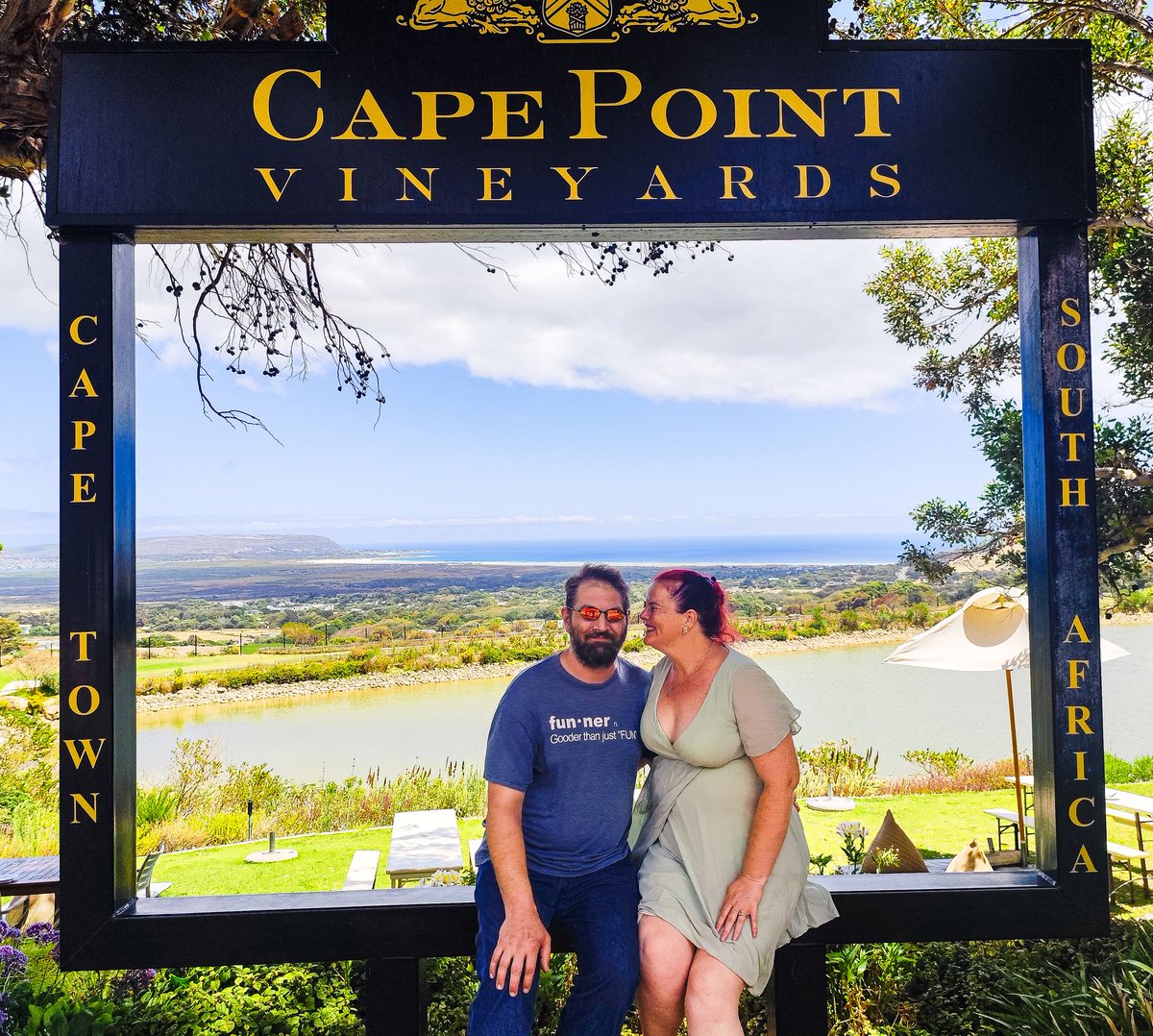 Lou Unsupervised tweet media