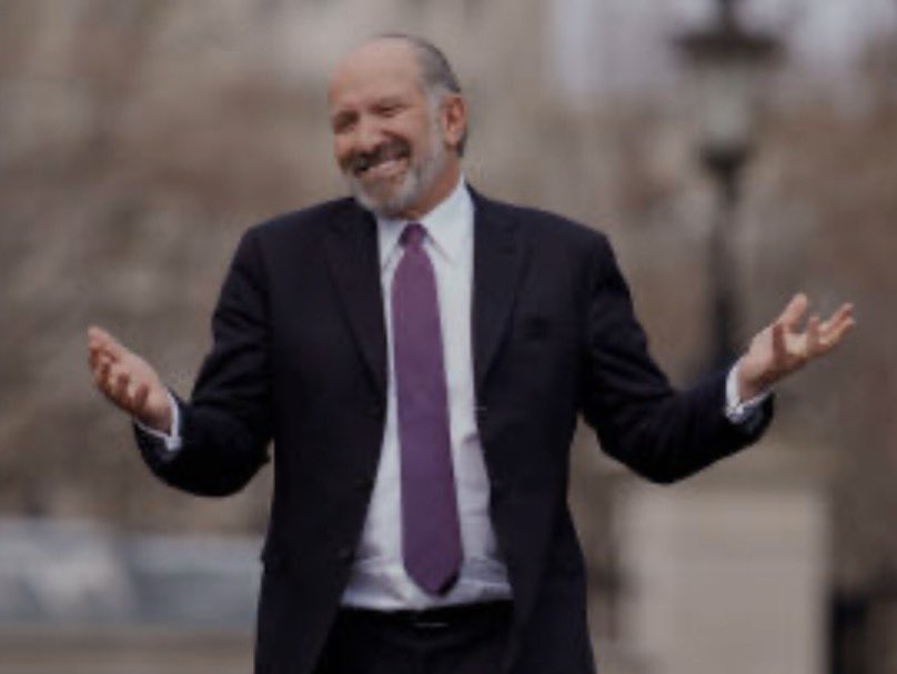 cturnbull1968's tweet image. Howard Lutnick promised, in an interview, that he cut all ties with Epstein in 2005. 

He was a fucking guest on the island in 2012.