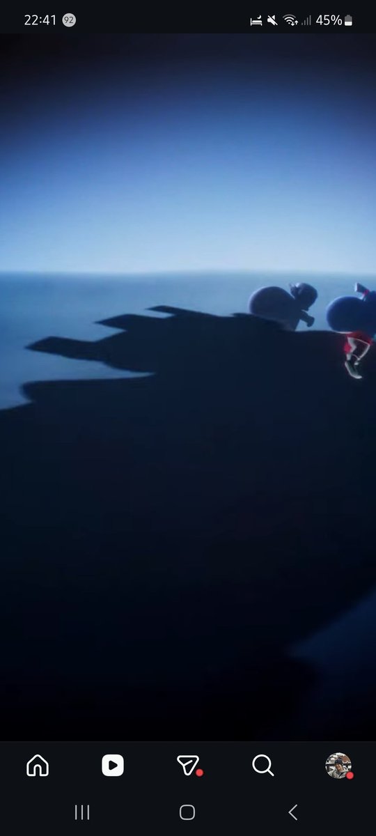 FazerCrafting's tweet photo. Is it the Red/Blue King? It's unclear. Similar crown design though. Facial hair does look kinda promising but not really. https://t.co/cjYRMOGkck