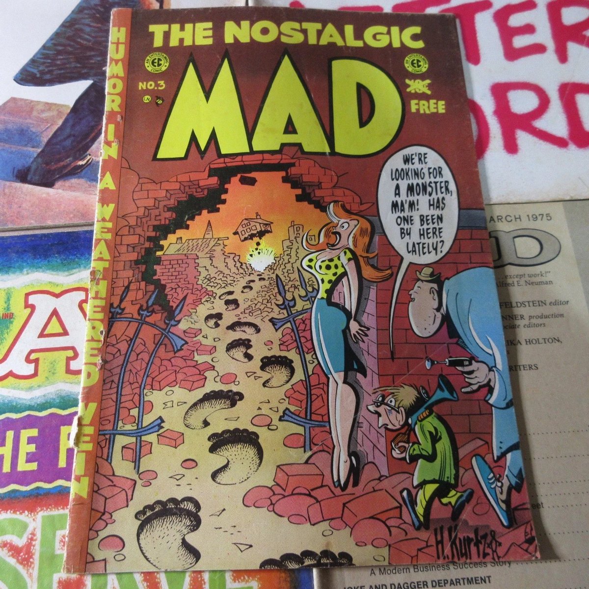 RusticTrove's tweet photo. 17 Vintage Mad Magazine Lot Nostalgic Cracked Collectors' Special Jokes Cracky https://t.co/4BkT2KNdRM #eBay via
@eBay
#MADmagazine #MADmag #AlfredENeuman #SpyVsSpy #Satire #Parody #ComicBooks #Comics #Cartoon #Caricature #Illustrations #Art #MadClassic #WhatMeWorry https://t.co/Q1RccxArmG