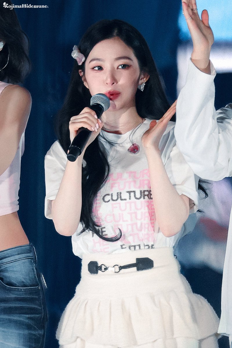 KHidemune00's tweet photo. 𝟐𝟎𝟐𝟔𝟎𝟏𝟑𝟏 𝐅𝐮𝐤𝐮𝐨𝐤𝐚 𝐒𝐌𝐓 𝐄𝐧𝐝𝐢𝐧𝐠

#아이린 #IRENE
#SMTOWNLIVE_in_FUKUOKA https://t.co/gKVlSqBVfW