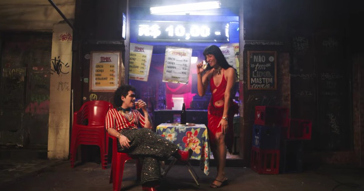 PridePopBR's tweet image. Jáder (@jader______) convida Jaloo (@jaloo) para um mergulho rítmico em “Volta”, single que funde pop, brega e bachata

🔗orcd.co/volta-