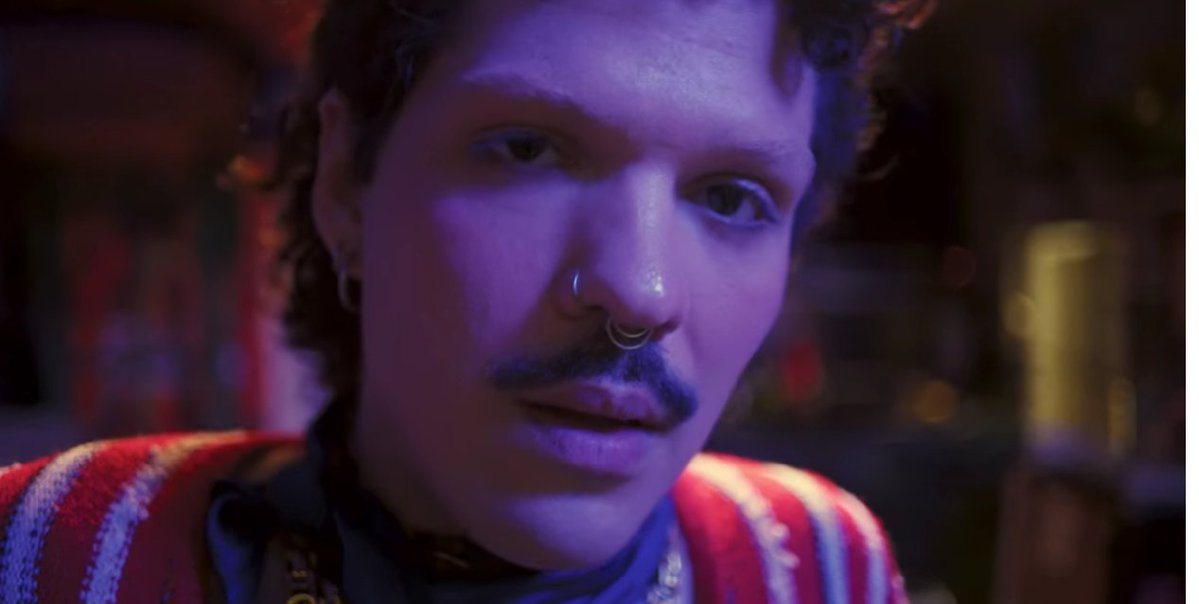 PridePopBR's tweet image. Jáder (@jader______) convida Jaloo (@jaloo) para um mergulho rítmico em “Volta”, single que funde pop, brega e bachata

🔗orcd.co/volta-