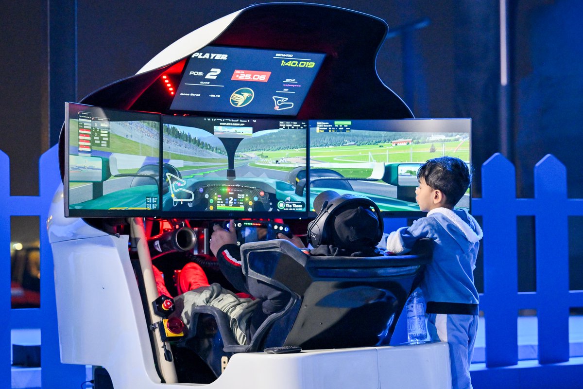 موبايلي tweet media