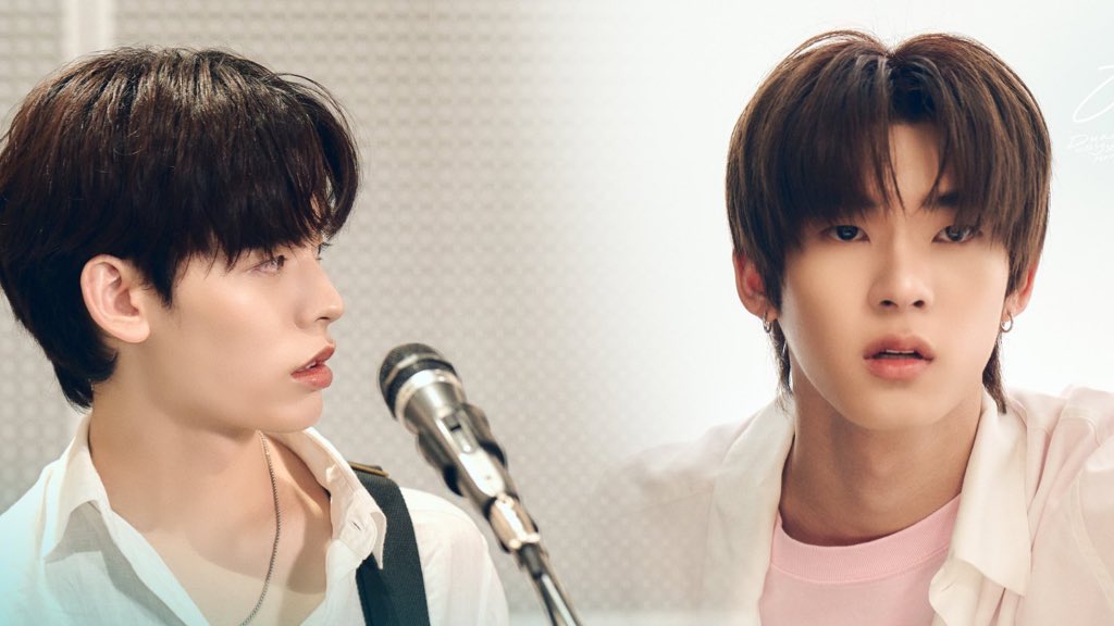 hubboyslove's tweet image. 🚨ESTREIA | #ด้วงกับเธอEP1, o novo BL dos #TeeTeePor, já está disponível no IQIYI. 

Um jovem é apaixonado pelo rapaz mais popular da universidade, visto como intocável e fechado a declarações. Mesmo assim, ele decide tentar de tudo para conquistar seu coração.