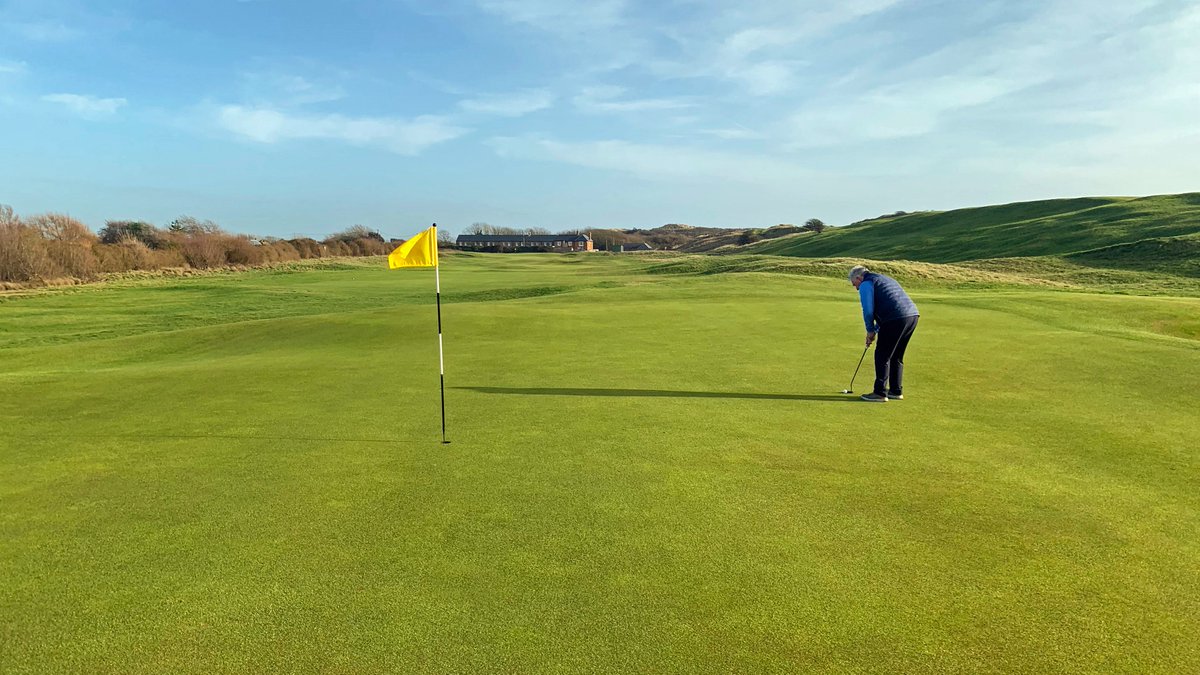 Rob Smith tweet media