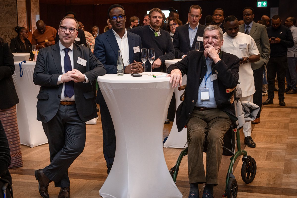 Hormuud's tweet photo. A delegation from Hormuud Telecom took part in the Invest.EastAfrica Trade and Investment Conference, held in Frankfurt and Berlin, Germany. The event was jointly organized by GIZ, the Hesse State Government, and the East African Community (EAC).

The conference served as a platform to deepen ties between the East African Community (EAC) and Germany—and, more broadly, the European Union—with discussions centered on advancing trade, investment, innovation, and partnership opportunities across key sectors. These included the digital economy and artificial intelligence (AI), healthcare, tourism, logistics, and agribusiness.

During the forum, Hormuud Telecom’s delegation held productive meetings with GIZ leadership and leading German telecommunications and technology companies to explore collaboration opportunities aligned with the company’s vision for international partnerships that drive economic growth and sustainable development.

Hormuud Telecom’s participation in the Germany–East Africa Trade and Investment Conference forms part of the company’s ongoing efforts to strengthen global relationships and elevate Somalia’s role in the digital economy—supporting the country’s ambition to stay connected, competitive, and aligned with global progress.

#InvestEastAfrica #Iskaashi #Hormuud #Somalia'sSuccessStory