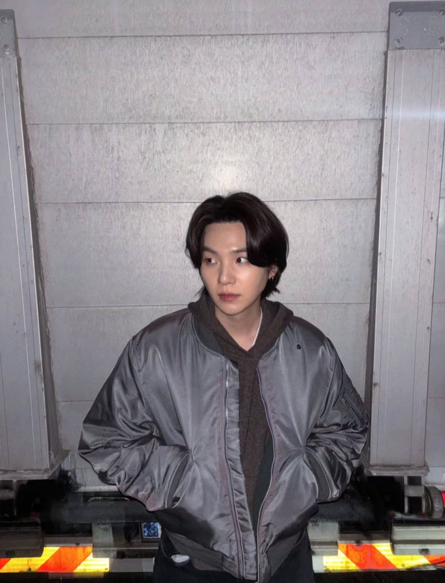 Summary of 31.01. ▪︎ #SUGA on IG ▪︎ #BTS_WORLDTOUR_ARIRANG in